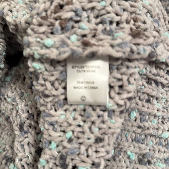 White Birch Sweater with Cuffed Sleeves-NWOT - Picture 6 of 7